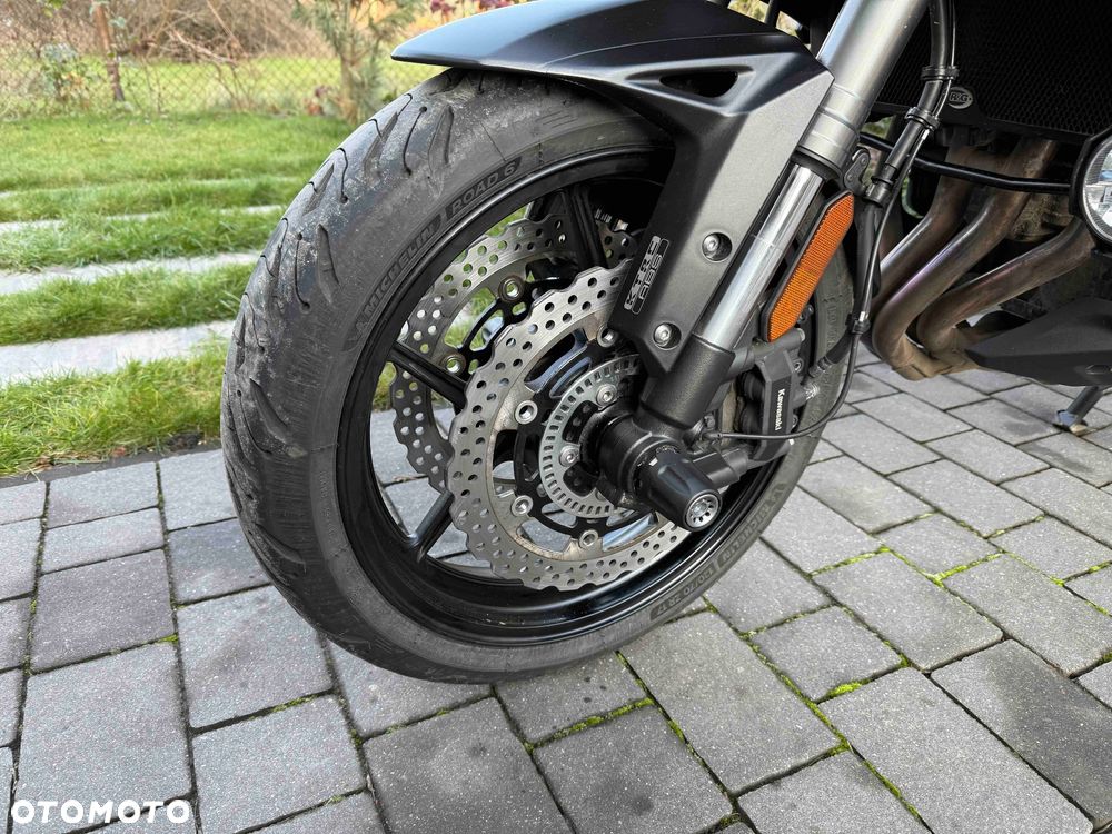 Kawasaki Versys 1000 - 8