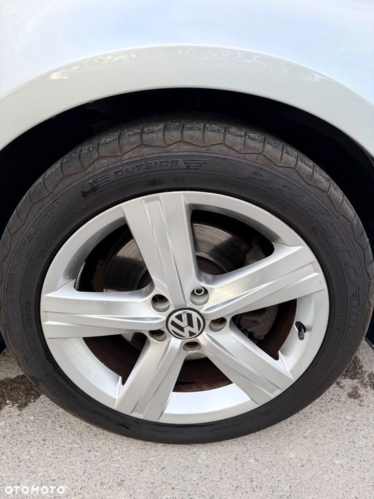 Volkswagen Passat 2.0 TDI BlueMotion Technology Highline - 22
