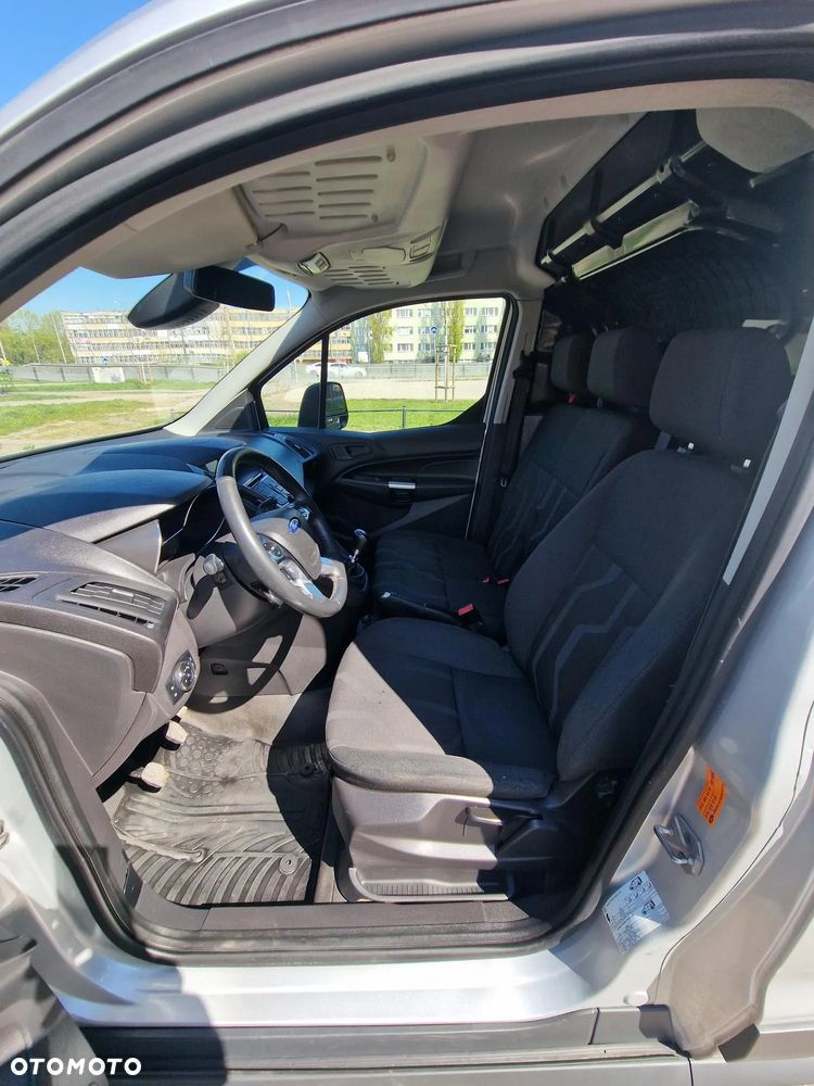 Ford Transit Connect - 14