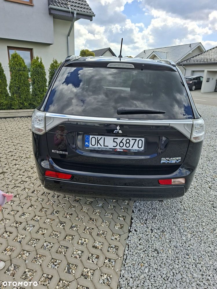 Mitsubishi Outlander 2.0 4WD - 4