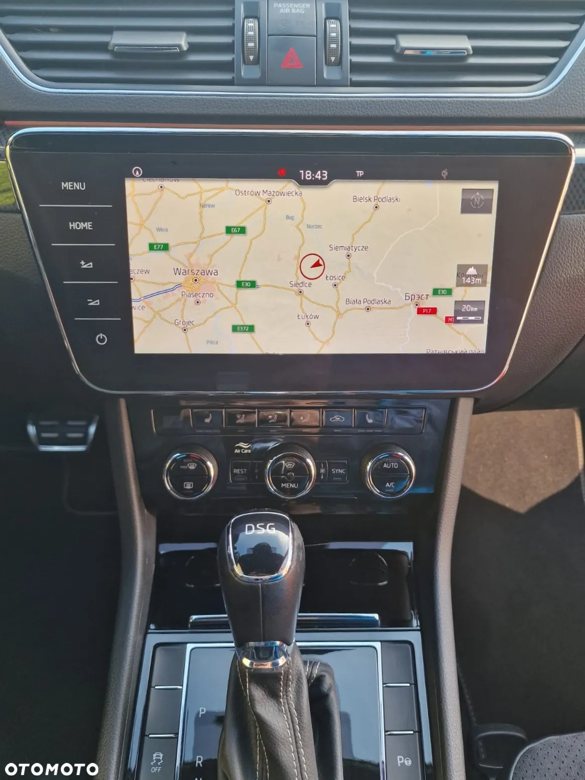 Skoda Superb 2.0 TDI Sportline DSG - 17