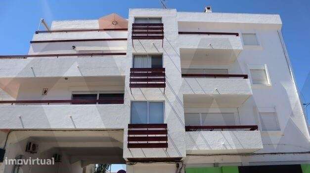 Apartamento T2 no centro de Benavente | 107 m2 de área útil - Grande imagem: 4/19