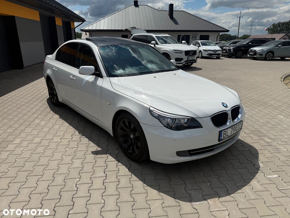 BMW Seria 5 520i Edition Exclusive - 13