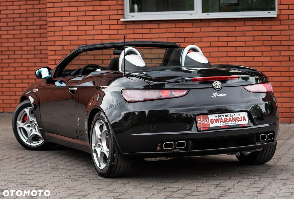 Alfa Romeo Spider 2.2 JTS 16V Exclusive - 25