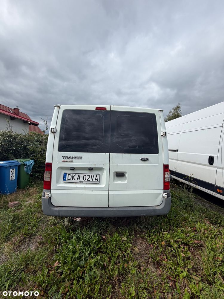 Ford Transit - 6