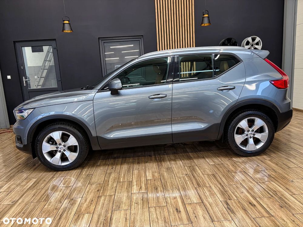 Volvo XC 40 D4 AWD Geartronic Momentum - 12