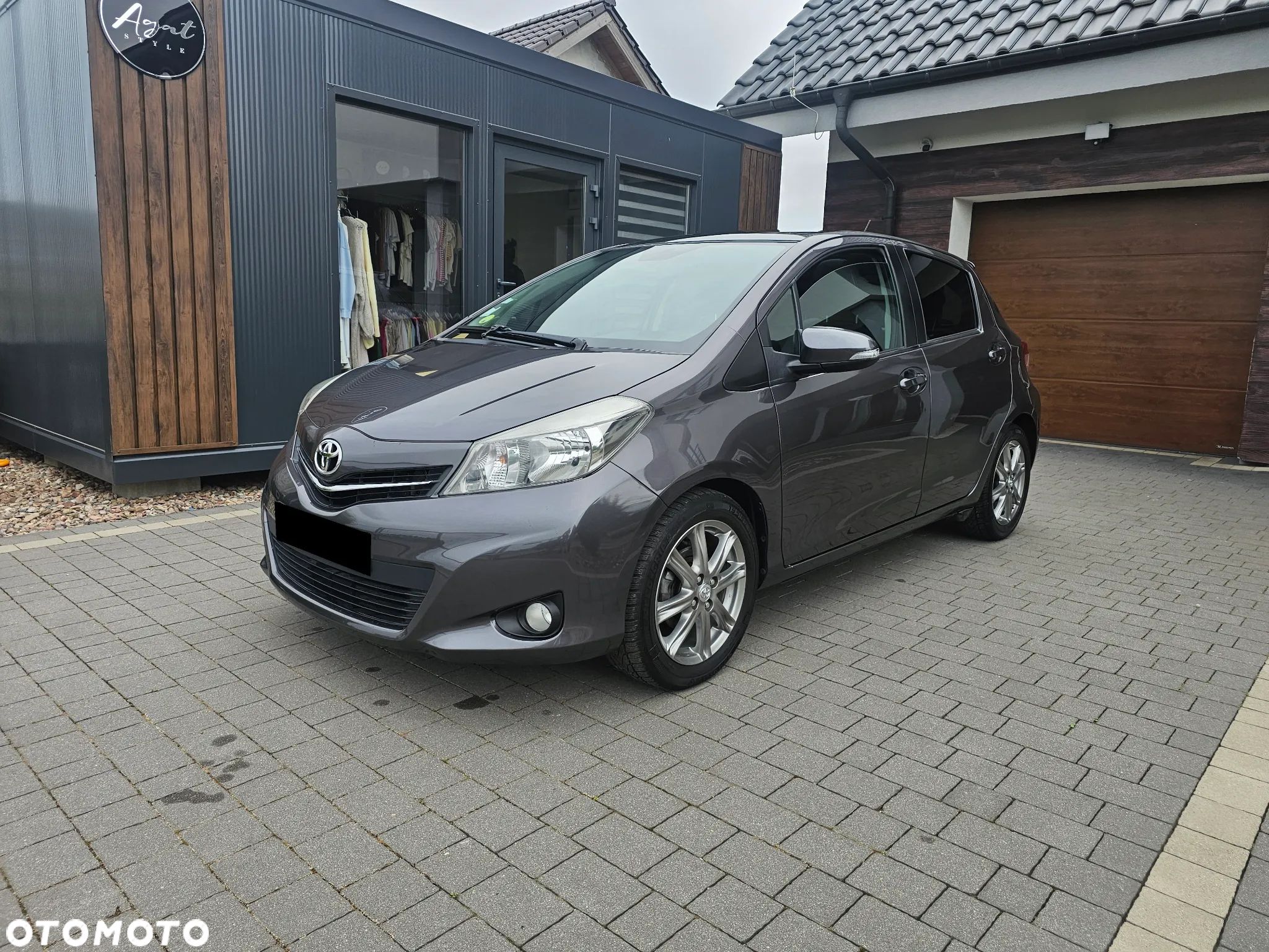 Toyota Yaris 1.4 D-4D Sol - 1