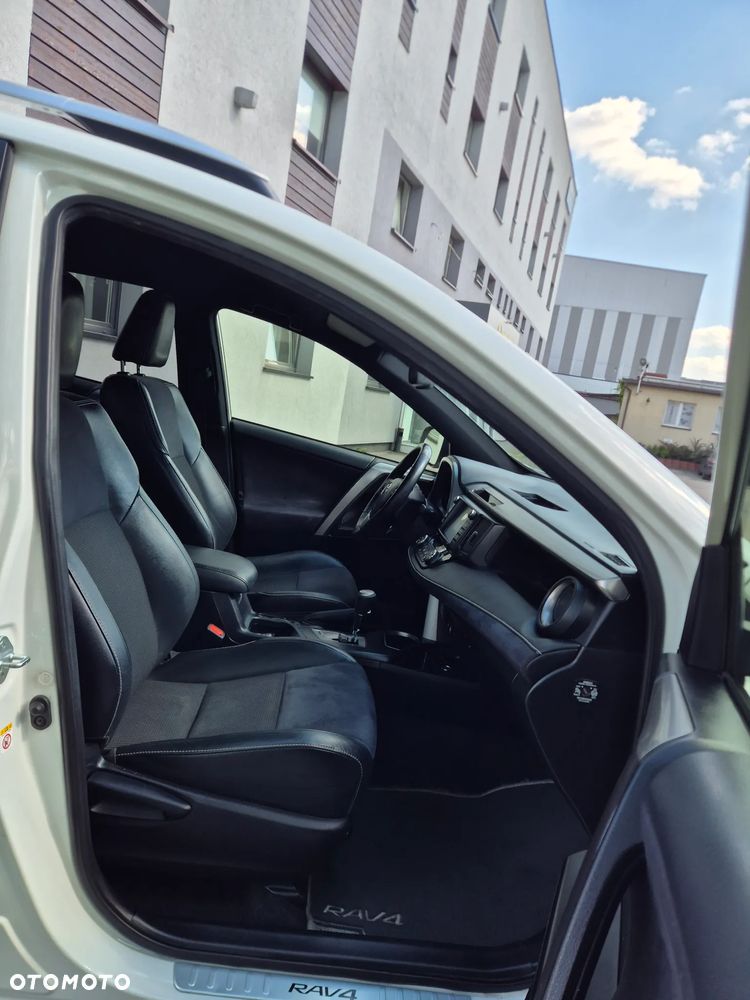 Toyota RAV4 2.5 4x4 Executive - 9