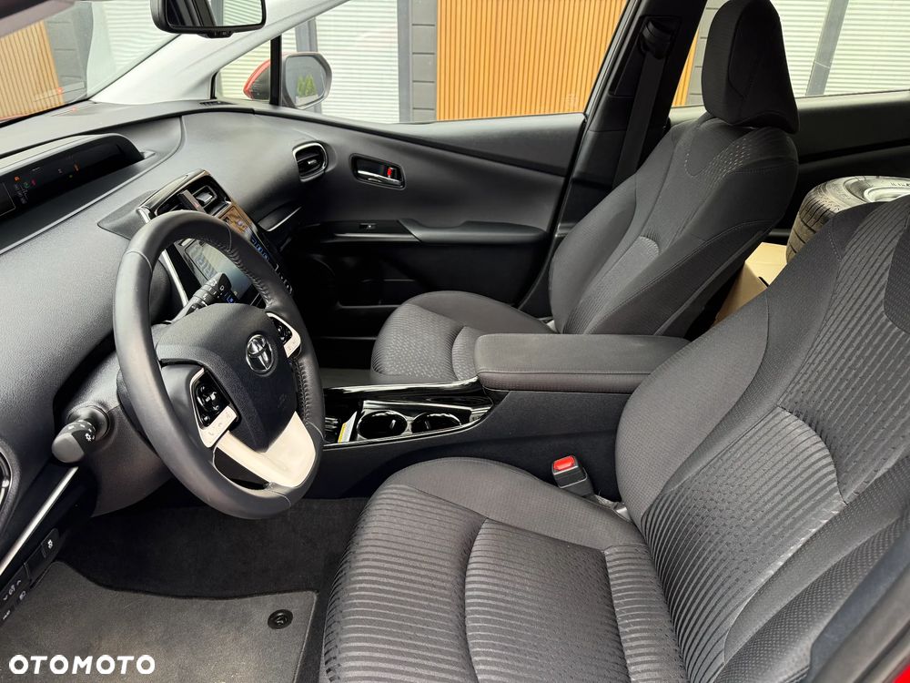 Toyota Prius 1.8 Hybrid Executive - 18