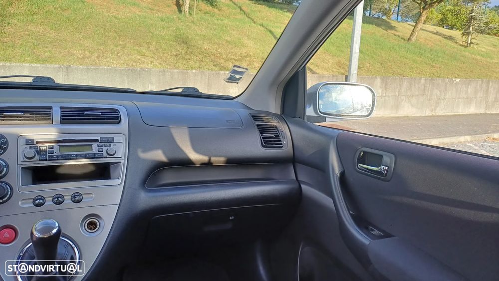 Honda Civic 1.4 LS - 11