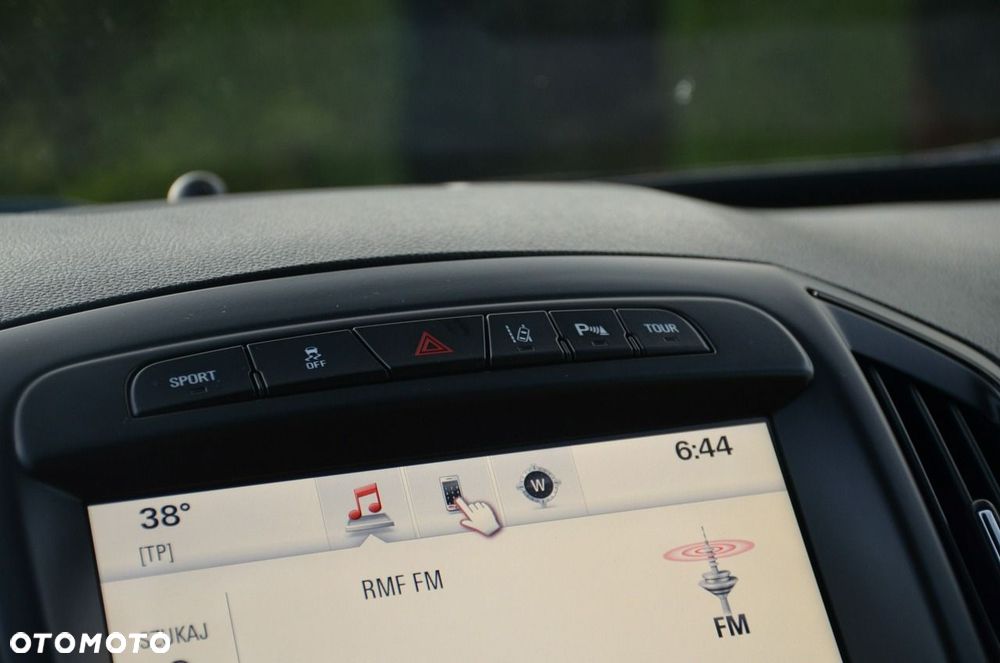 Opel Insignia - 29
