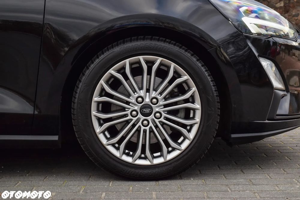 Ford Focus 1.5 EcoBoost Titanium X - 16