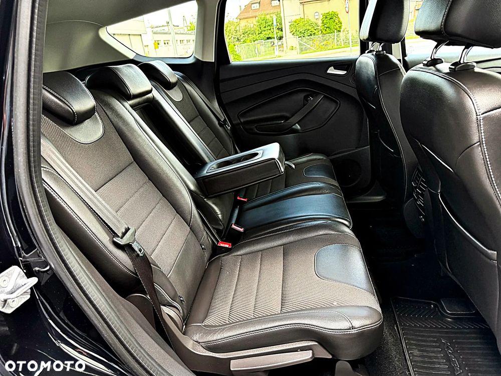 Ford Kuga 2.0 TDCi AWD ST-Line Black - 23