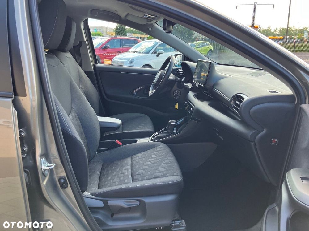Toyota Yaris Hybrid 1.5 Selection Elegant - 22