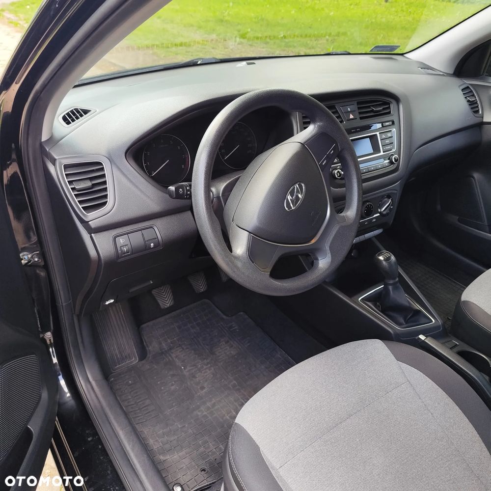 Hyundai i20 1.2 Classic Plus - 9