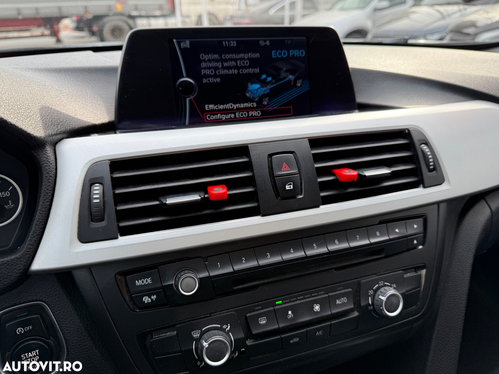 BMW Seria 3 318d Blue Performance - 5
