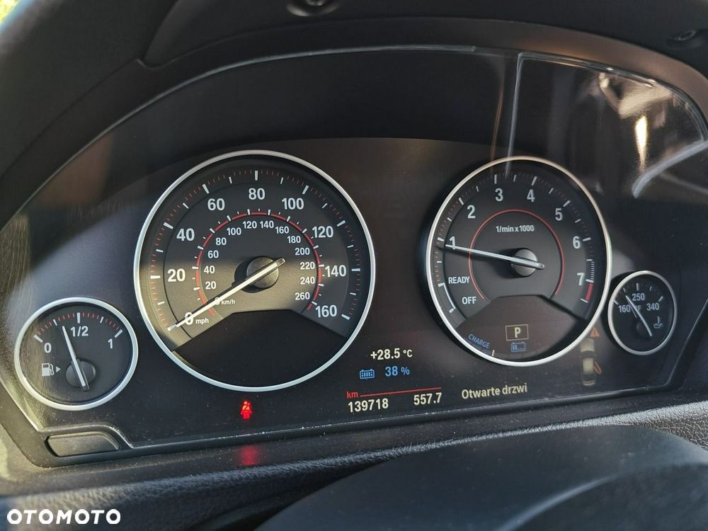 BMW Seria 3 - 21