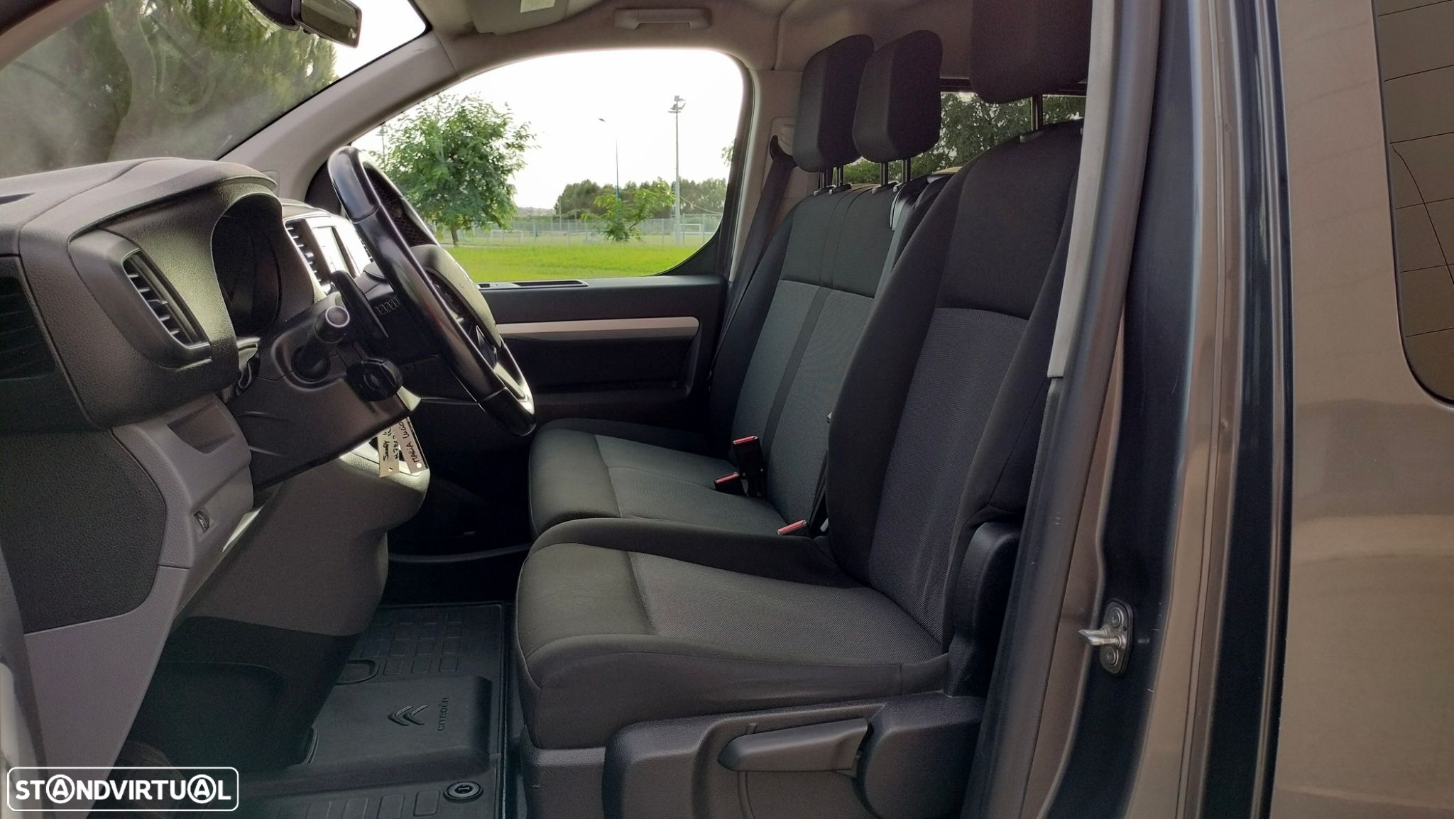 Citroën Jumpy Outro - 17