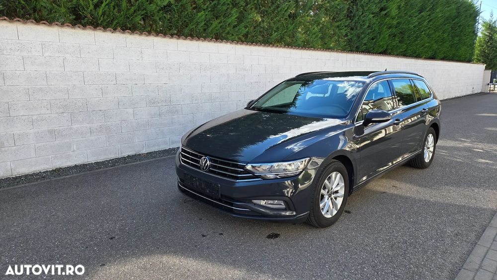 Volkswagen Passat 2.0 TDI SCR DSG Business - 1