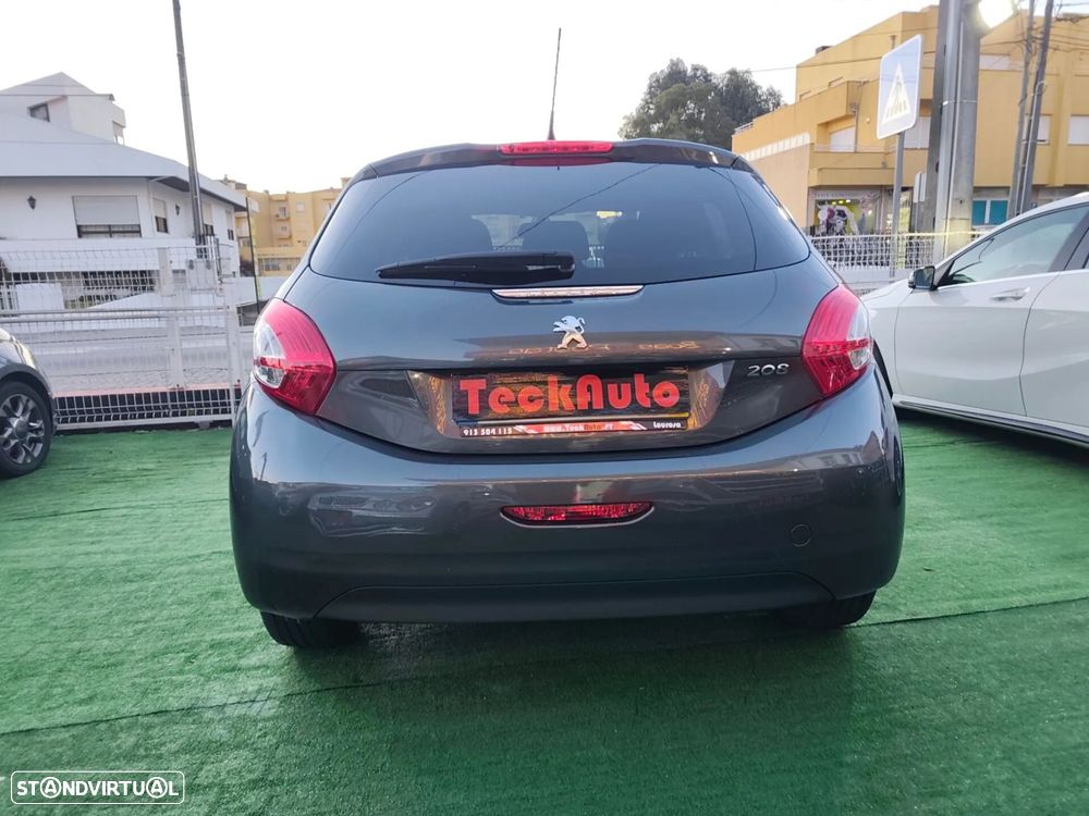 Peugeot 208 1.4 HDi Active - 6