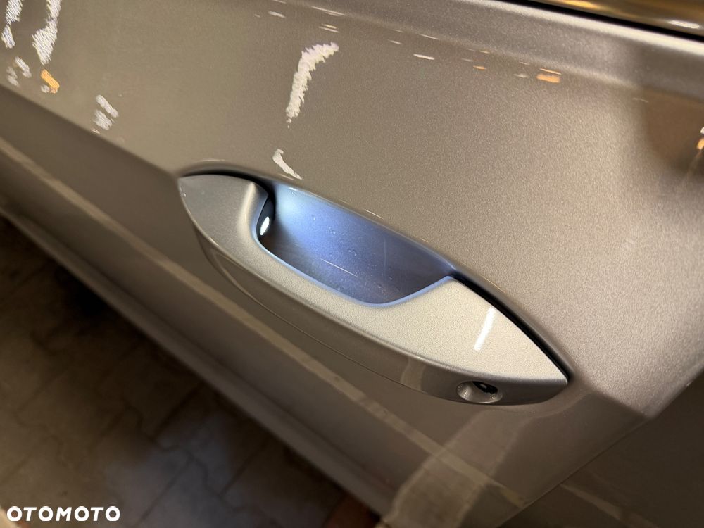 Volkswagen Golf - 34