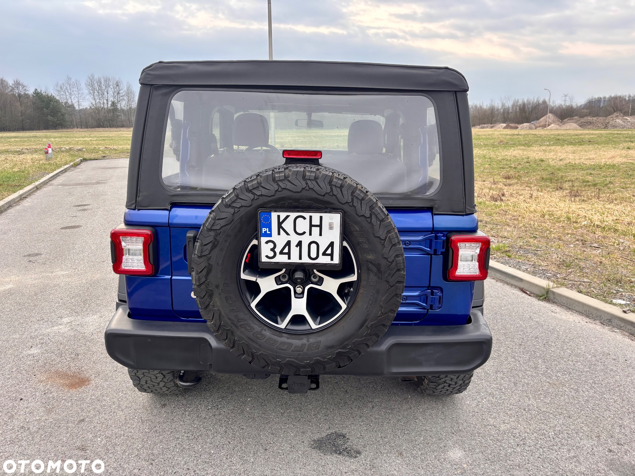 Jeep Wrangler GME 2.0 Turbo Sport - 8