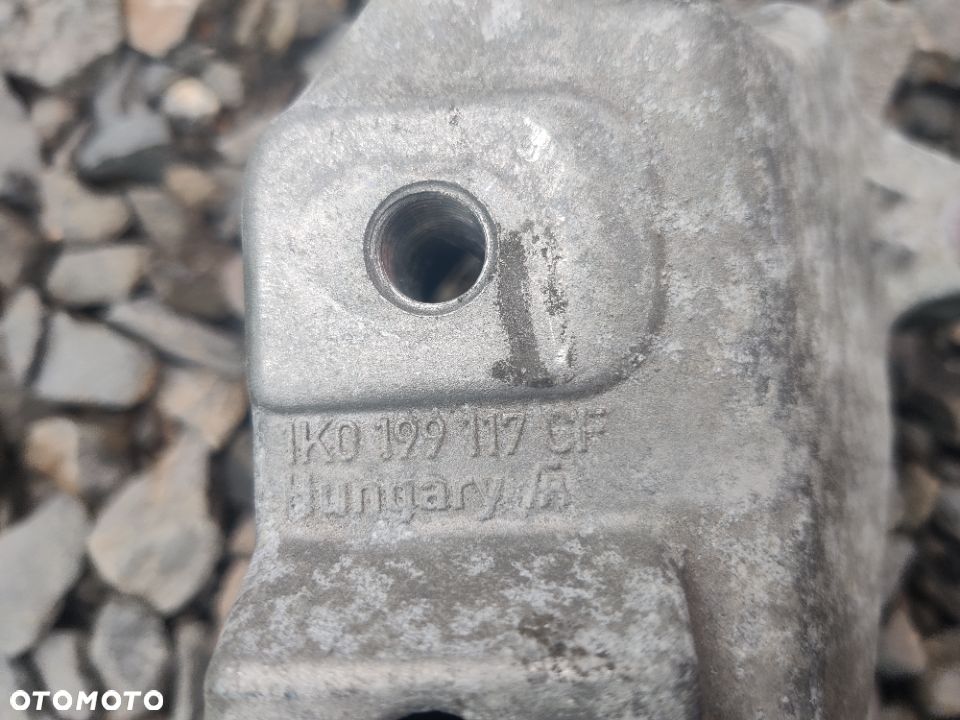 Łapa podpora skrzyni 1.2 1.4 TSI Skoda Octavia Seat Leon Audi A3 VW Golf Passat 1K0199117CF - 4
