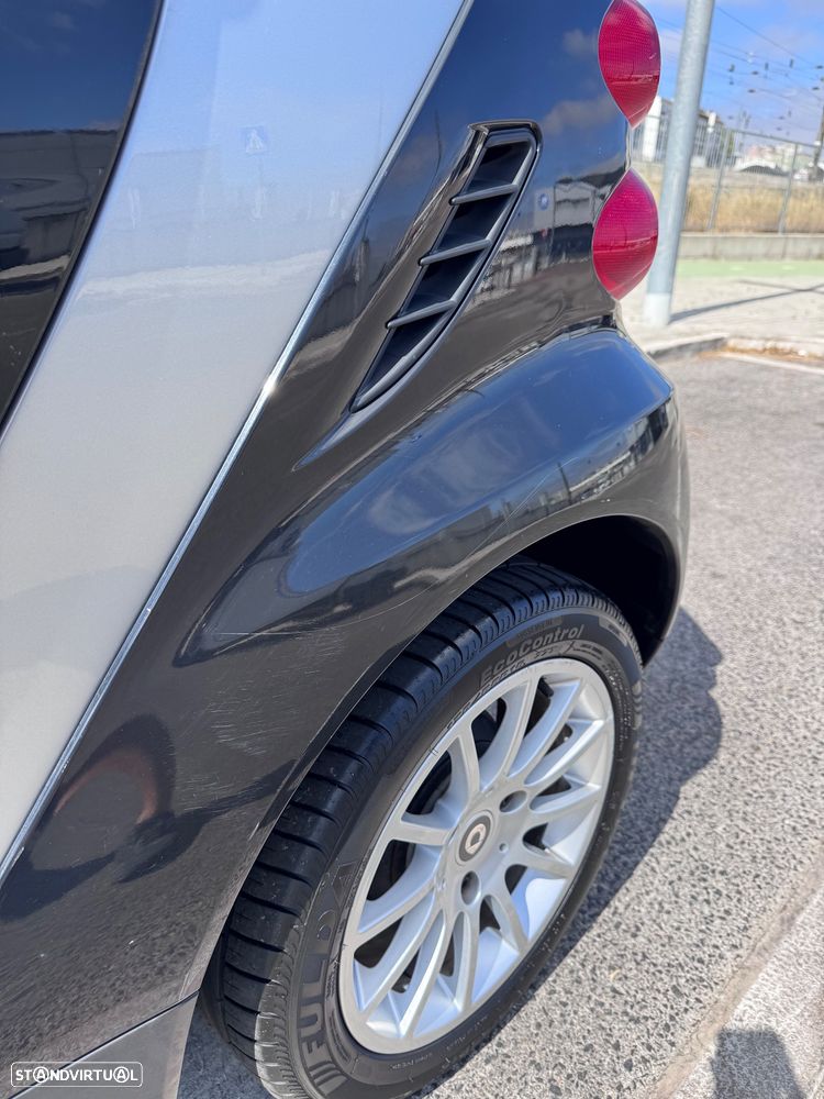 Smart ForTwo Coupé cdi softouch passion dpf - 12