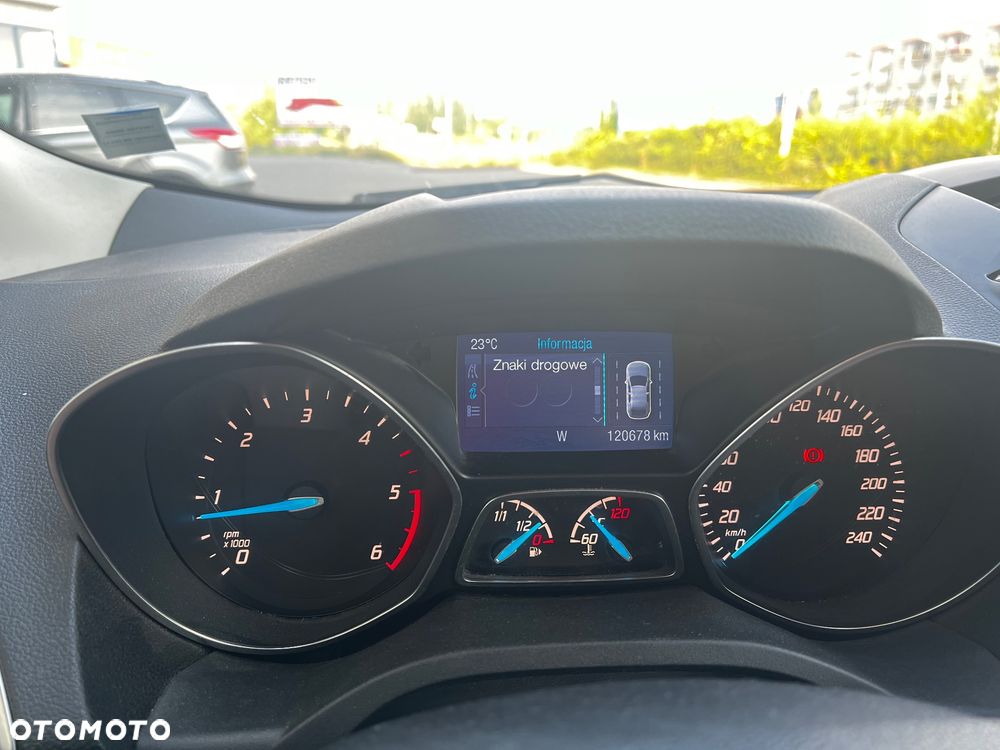 Ford Kuga 2.0 TDCi 4WD Titanium - 23