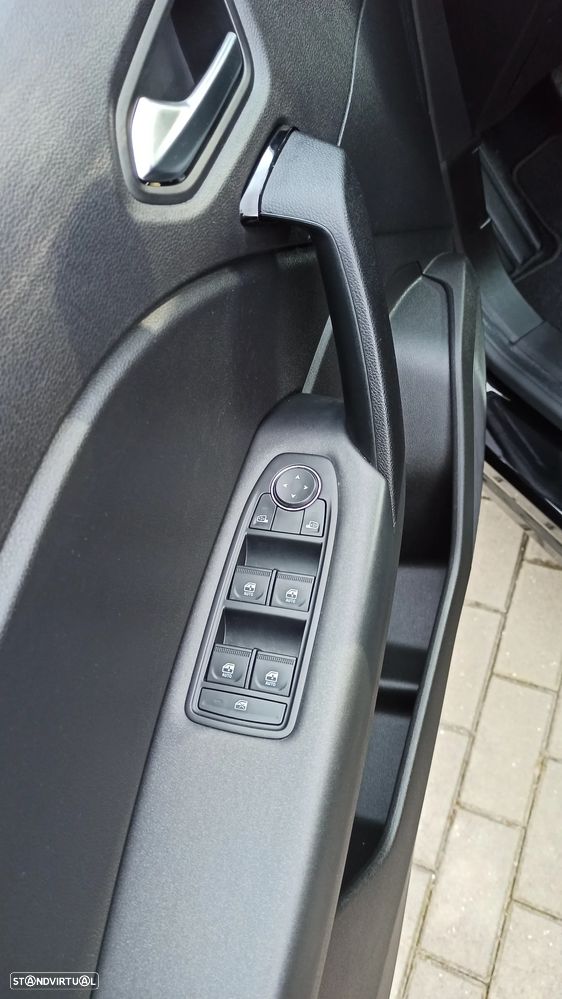 Renault Captur 1.0 TCe Exclusive - 40