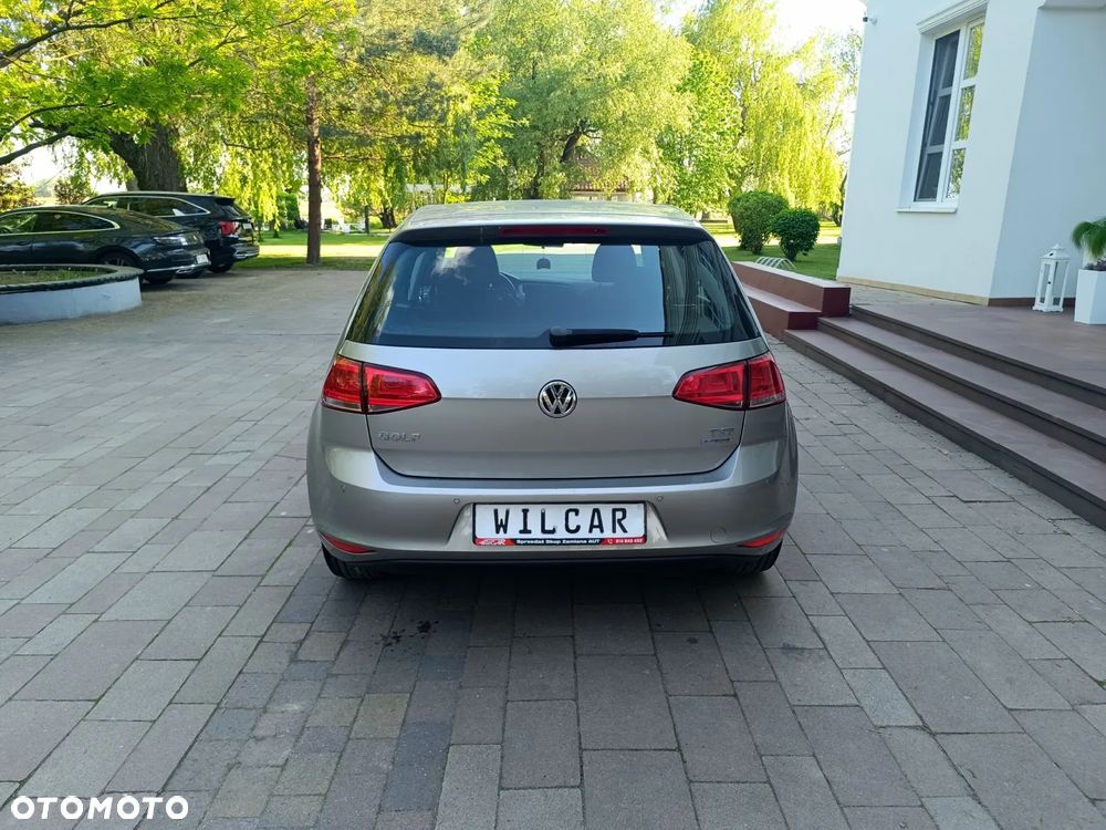 Volkswagen Golf 1.2 TSI BMT Trendline Perfectline - 18
