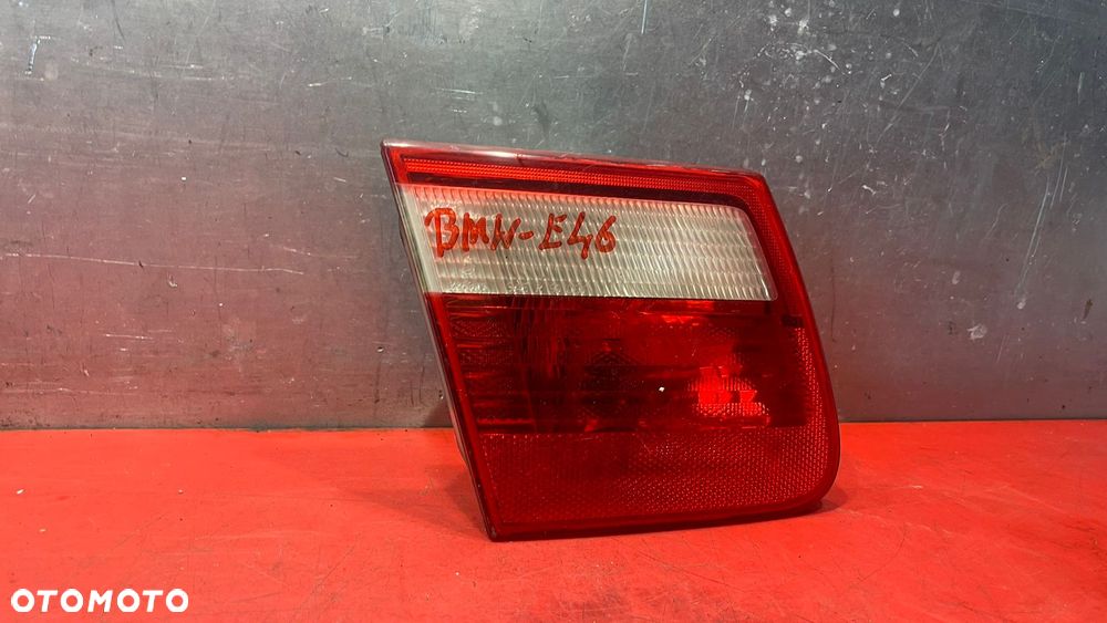LAMPA LEWA TYLNA LEWY TYŁ W KLAPĘ BMW 3 E46 6907937 - 1