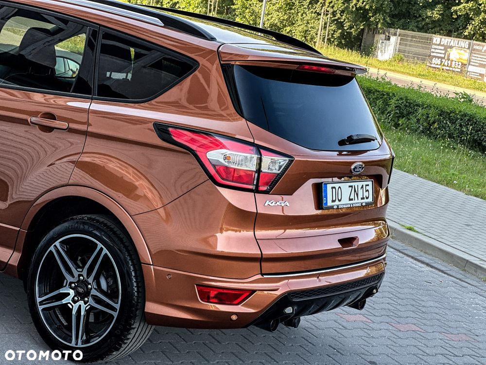 Ford Kuga 2.0 TDCi 4x4 ST-Line - 13