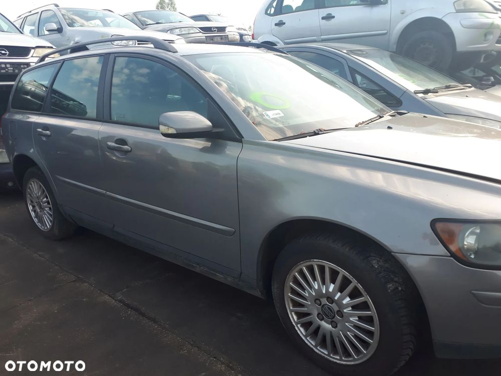 VOLVO V50 04-07 1.8 16V ALTERNATOR - 4