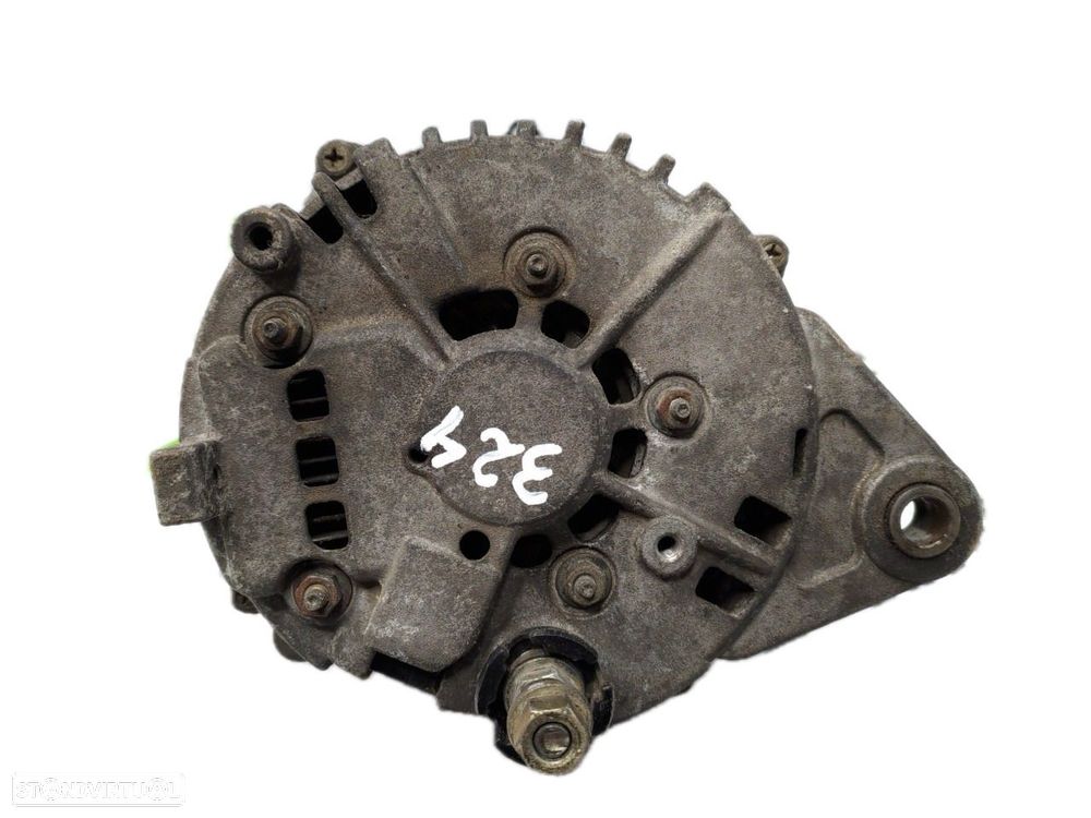 Alternador Nissan Primera (P11) - 3
