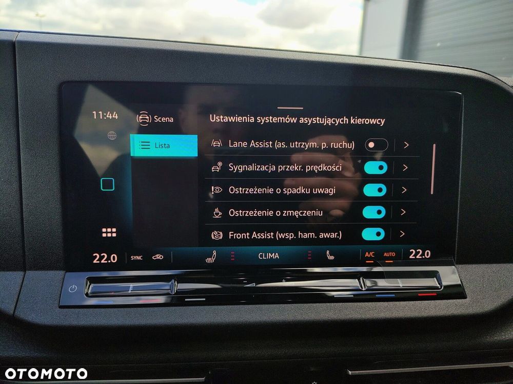 Volkswagen Caddy Caddy Maxi Life 7-miejscowy silnik: 1,5 l TSI eHybrid EU6 85 kW / skrzynia biegów: automatyczna DSG, 6-biegowa rozstaw osi: 2970 mm - 21