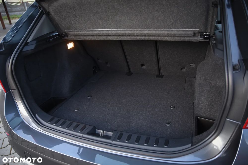 BMW X1 xDrive18d - 39