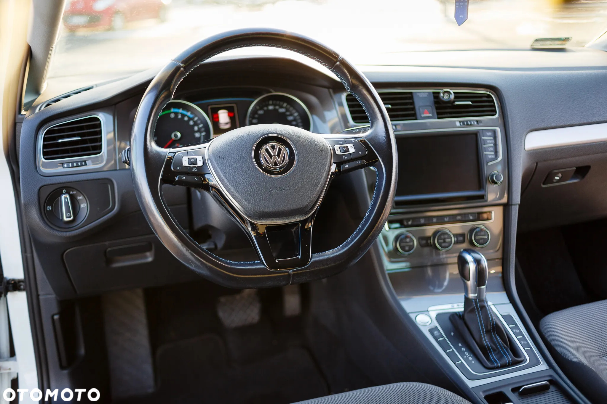 Volkswagen Golf e-Golf - 40