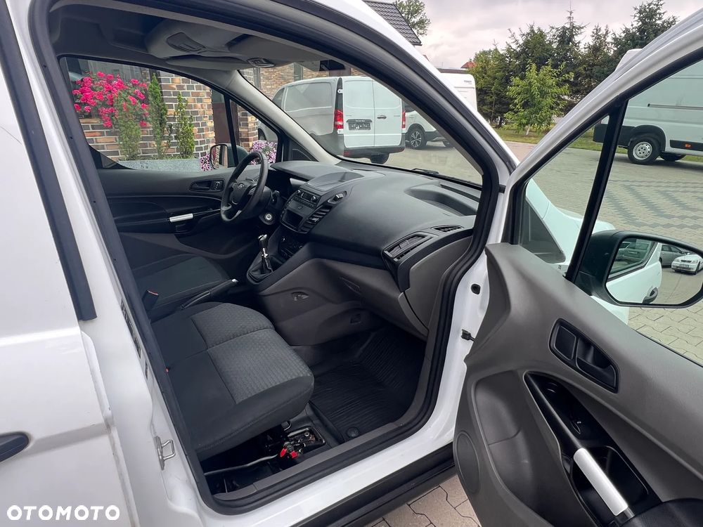 Ford Transit Connect - 11