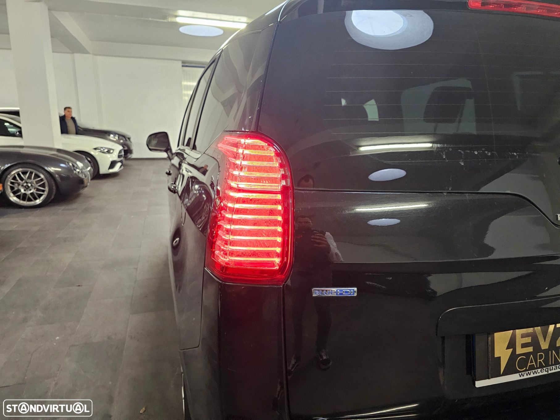 Peugeot 5008 1.6 BlueHDi Style EAT6 - 6