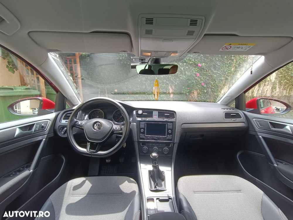 Volkswagen Golf 1.0 TSI Comfortline - 8