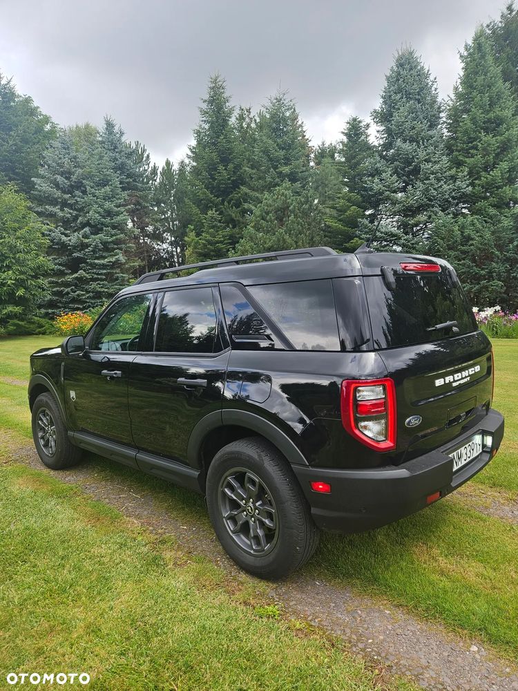 Ford Bronco - 7