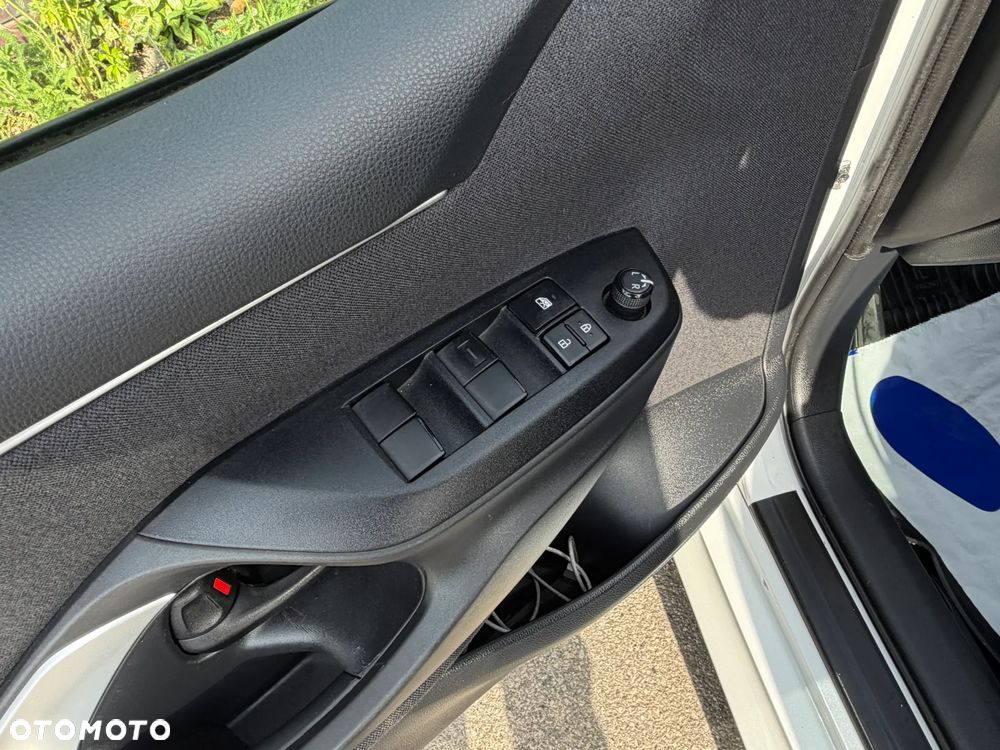 Toyota Yaris Hybrid 1.5 Comfort - 31