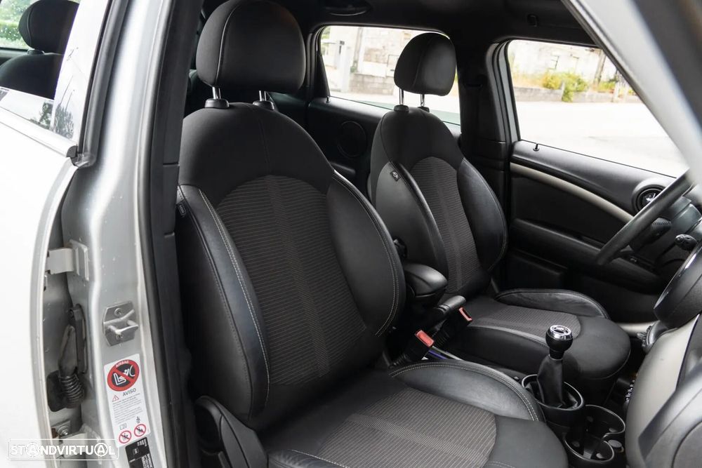MINI Countryman Cooper D - 45