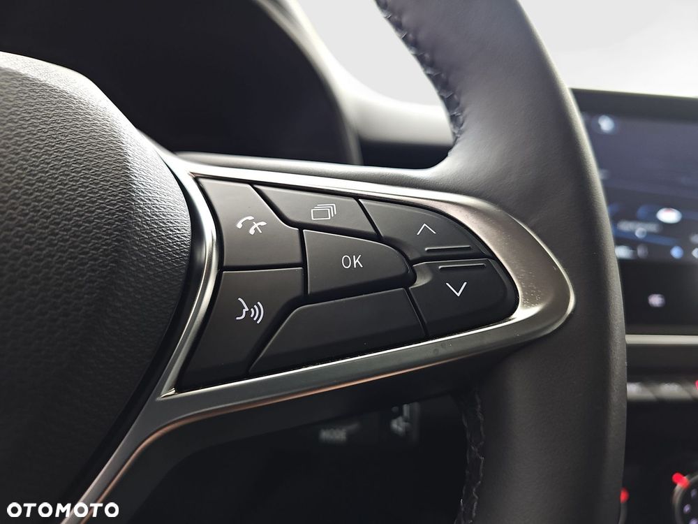 Renault Clio 1.0 TCe Evolution - 17