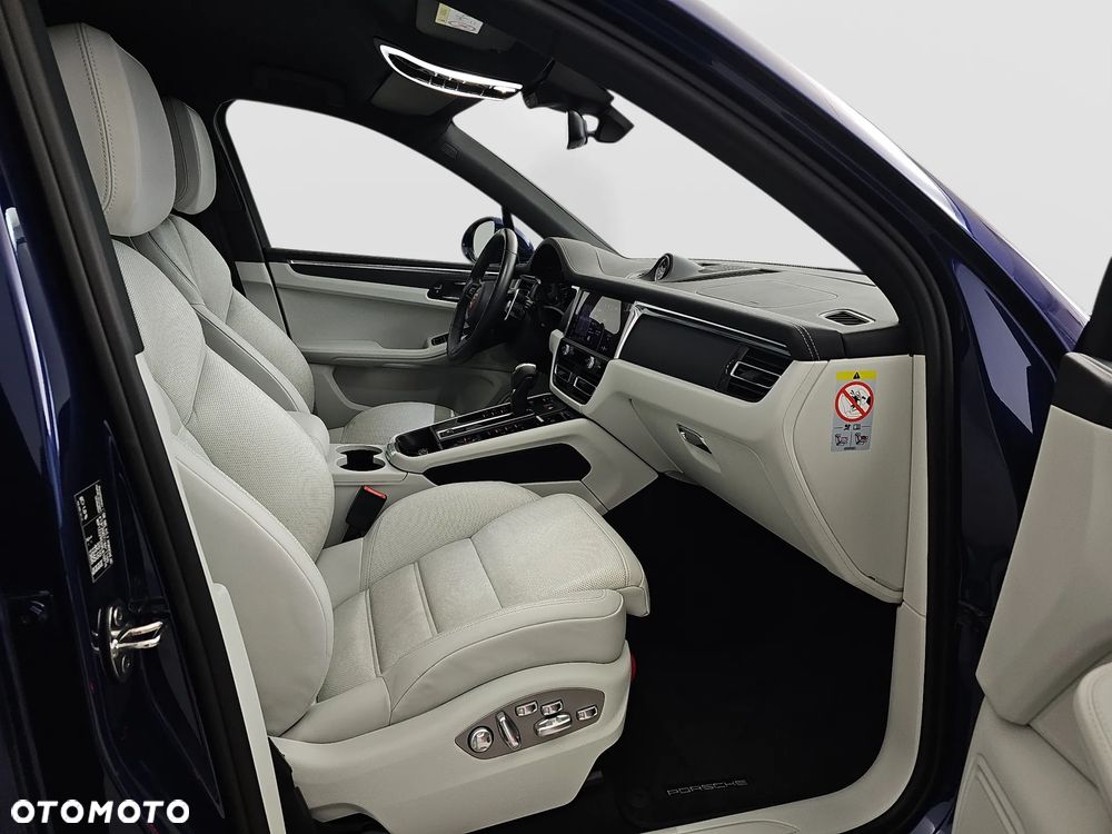 Porsche Macan Standard - 39
