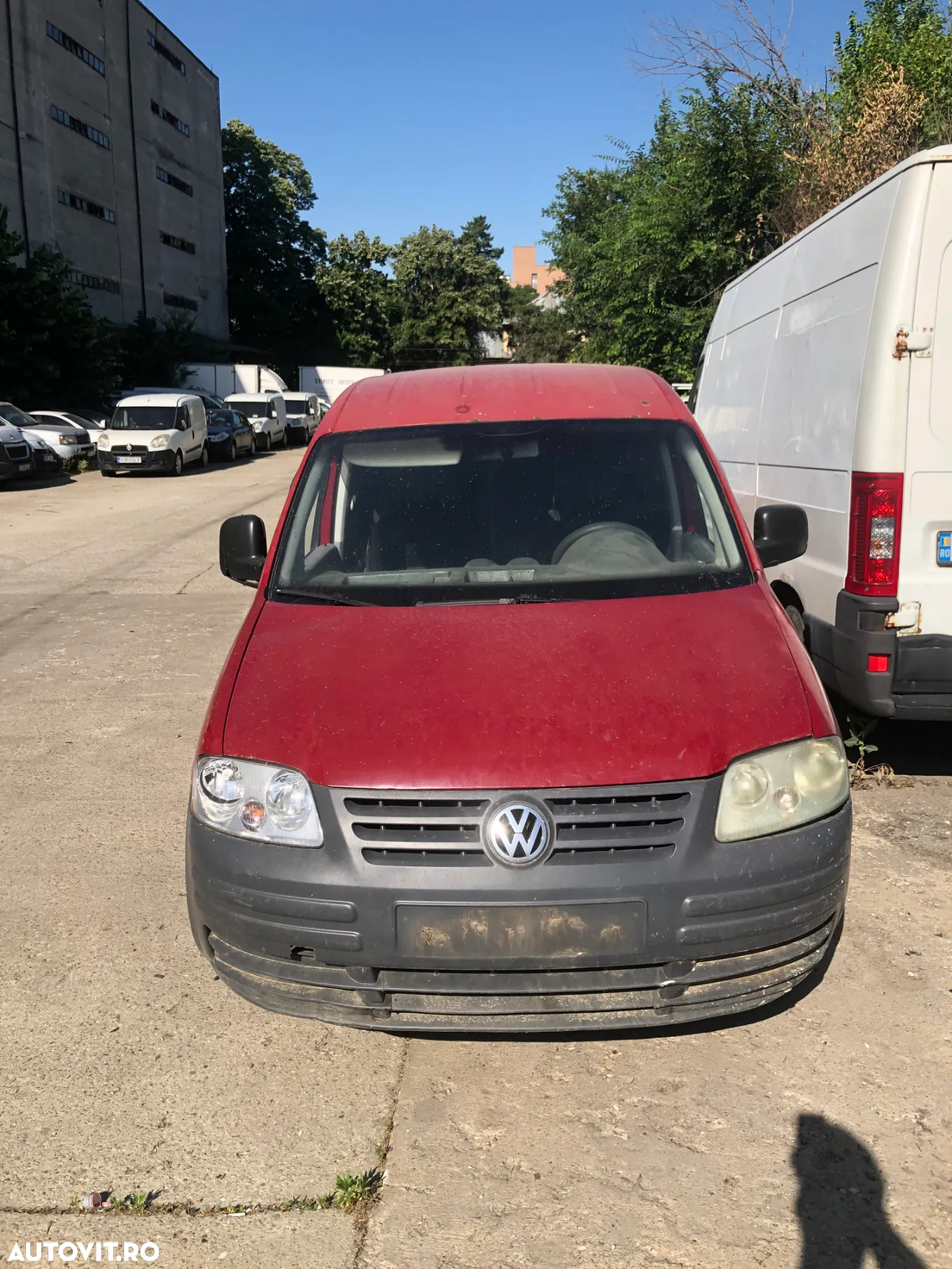 Dezmembrez VW Volkswagen Caddy rosu visiniu BDJ 2.0 SDI - 4