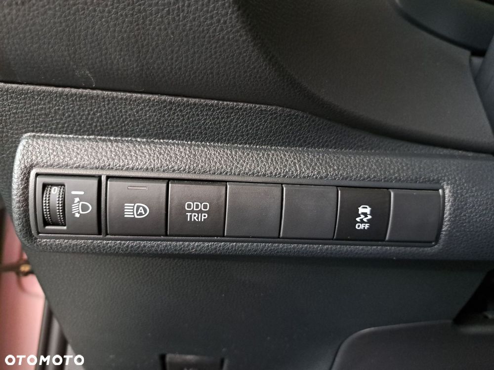 Toyota Corolla 1.8 Hybrid Comfort - 34