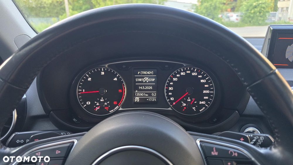 Audi A1 Sportback 1.4 TDI (ultra) S tronic sport - 23
