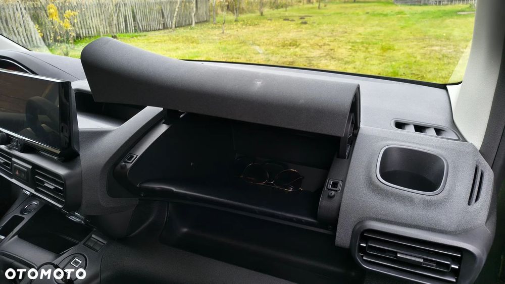 Peugeot Rifter 1.5 BlueHDI Allure S&S - 14